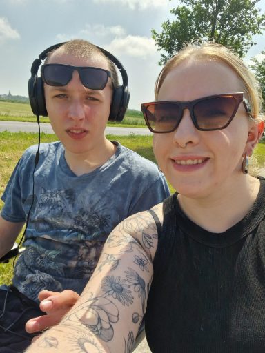 Samen fietsen met grote zus
